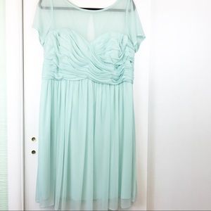 David’s Bridal Bridesmaid Dress Mint Sz 18